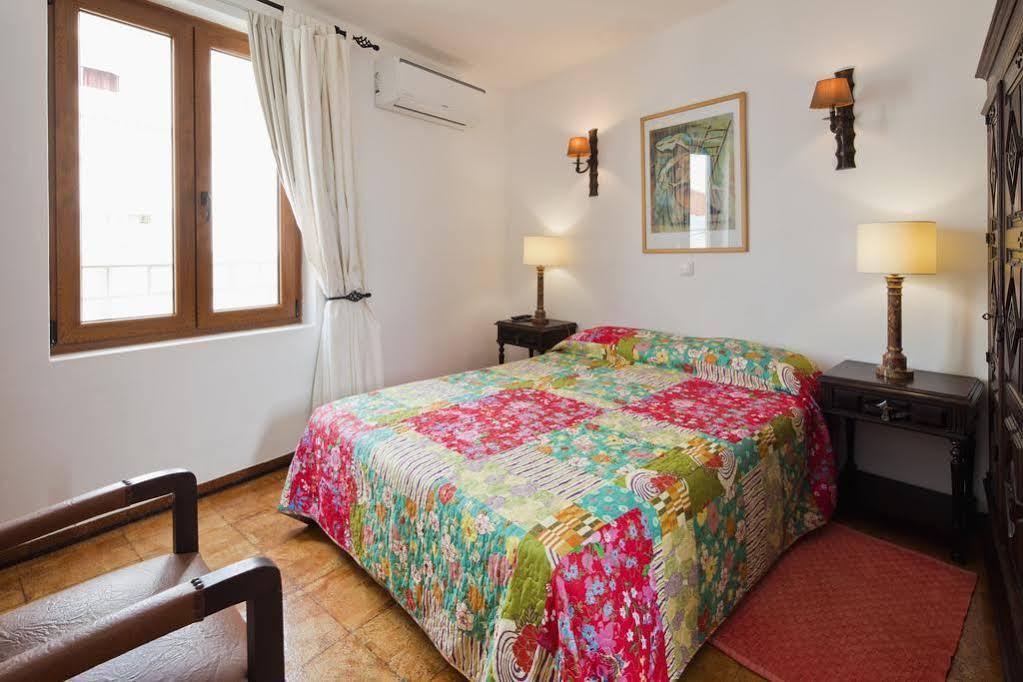Castelo Guest House Carvoeiro  Eksteriør billede